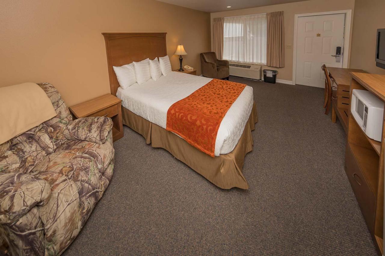Mill Village Motel Eatonville Экстерьер фото